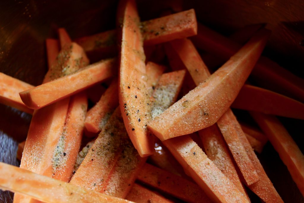 Simple & Healthy | Baked Sweet Potato Fries