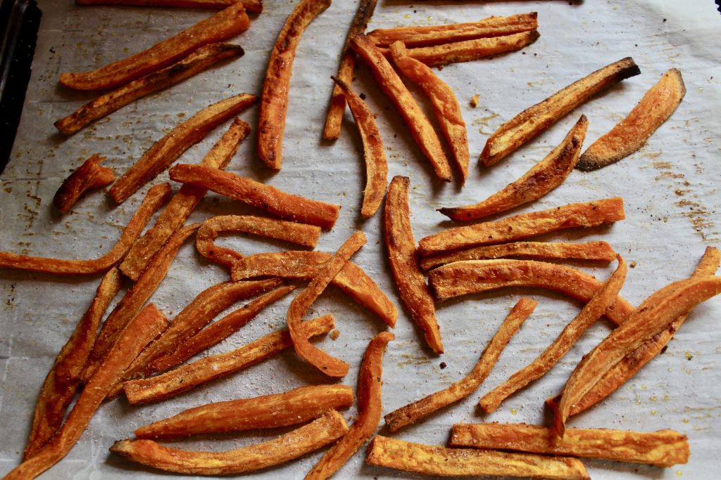 Simple & Healthy | Baked Sweet Potato Fries