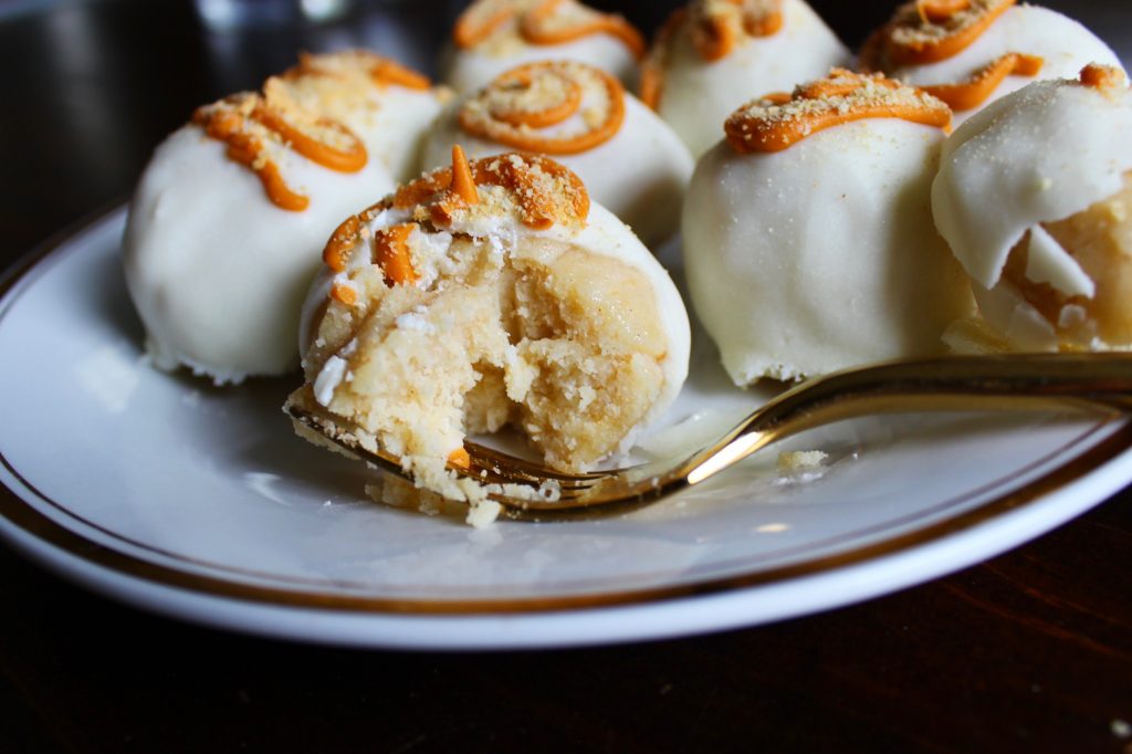 Pumpkin Spice Cake Balls