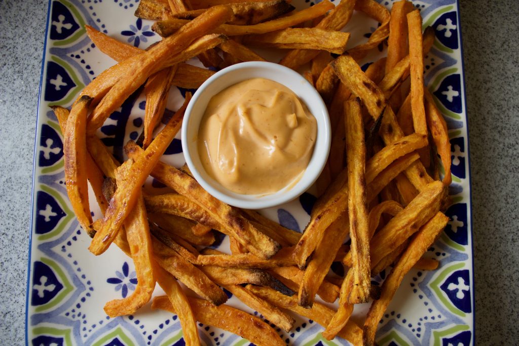 Sweet Potato Fries With Sriracha Aioli The Hungry Lyoness