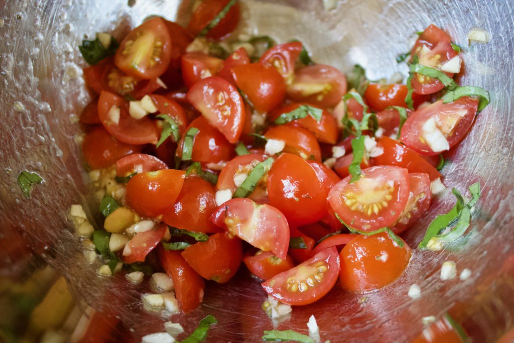 Healthy Bruschetta Chicken The Hungry Lyoness