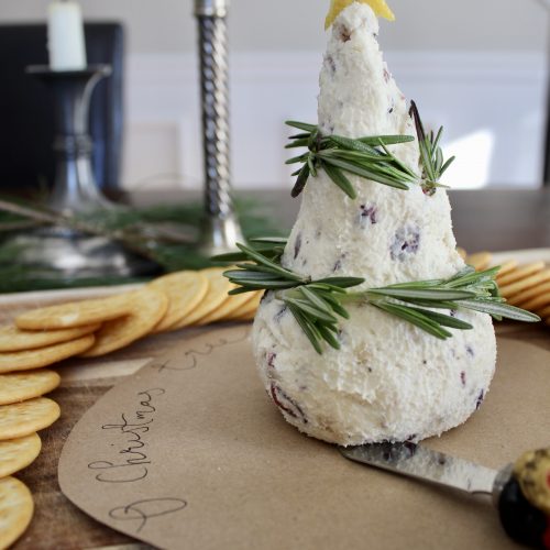 Cranberry And Walnut Cheese Ball