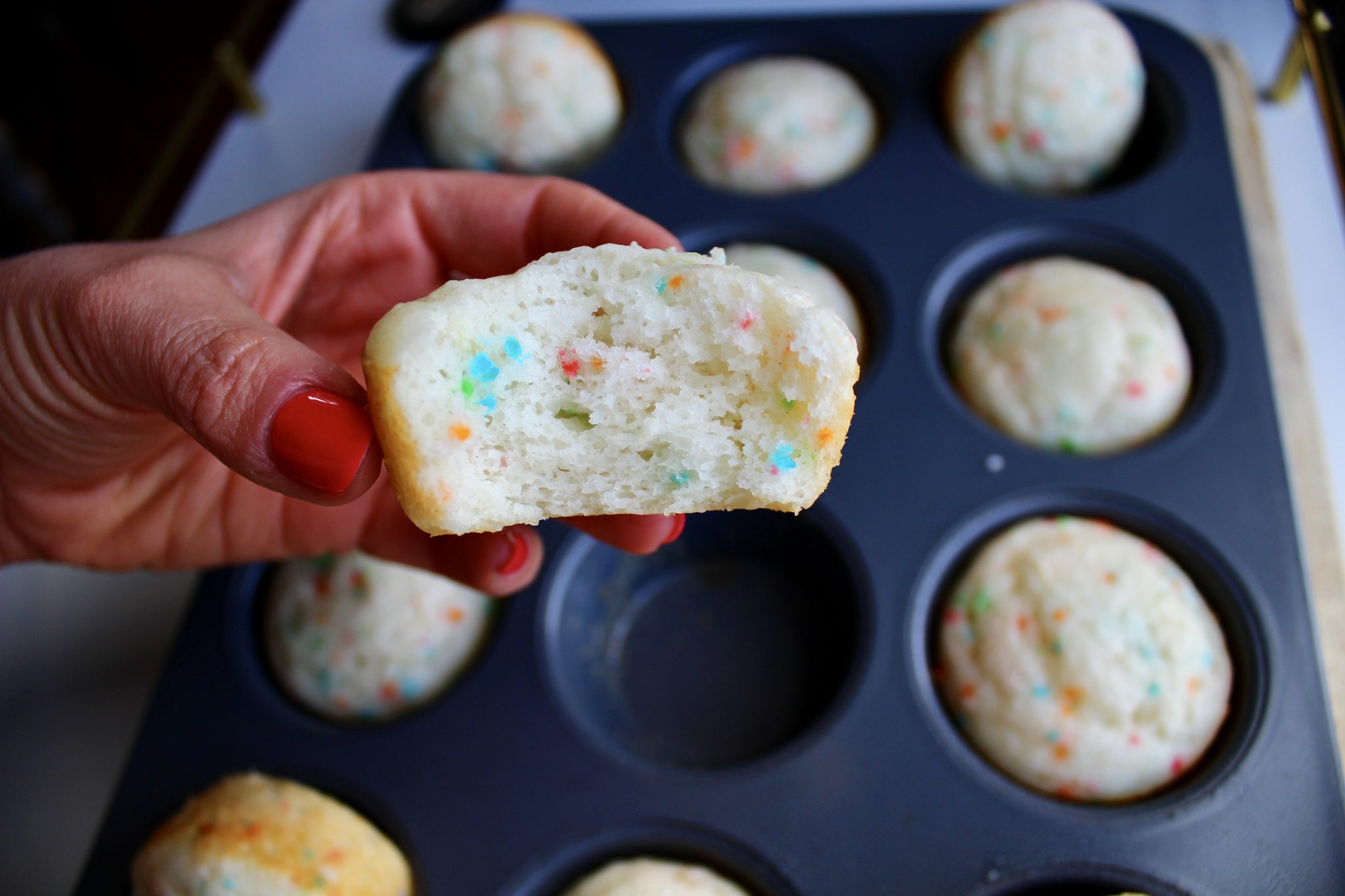 Greek Yogurt Funfetti Cupcakes The Hungry Lyoness