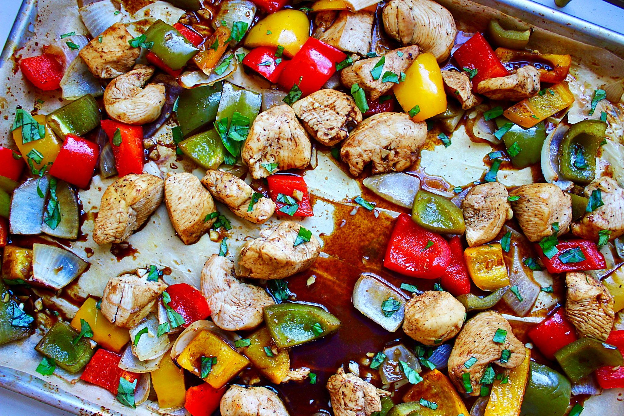 Sheet Pan Honey Balsamic Chicken - The Hungry Lyoness